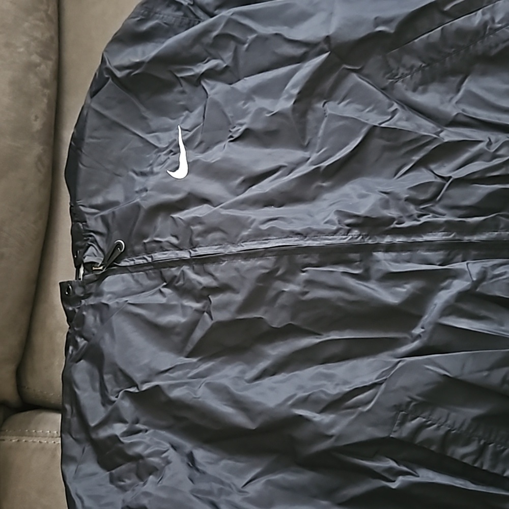 Nike wind breaker